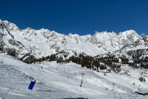 Chalet di nuova realizzazione sulle piste da sci di Courmayeur